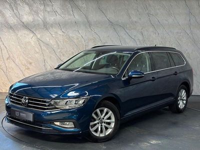 Usata VW Passat Business 150 CV (110 kW) 2024 Blu Station wagon
