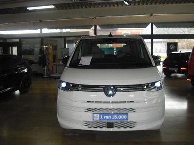 Gebraucht VW Multivan Style 204 PS (150 kW) 2023 Weiß Van