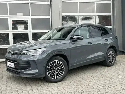 Gebraucht VW Tiguan Goal 150 PS (110 kW) 2025 Delfingrau metallic SUV