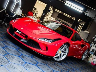 Ferrari F8