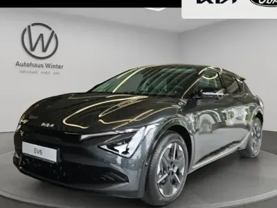 Nuova Kia EV6 Earth 168 kW (229 CV) 2025 Argento SUV