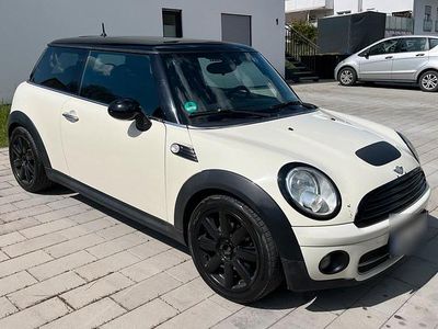 Usata Mini Cooper 109 CV (80 kW) 2008 Bianco Utilitaria