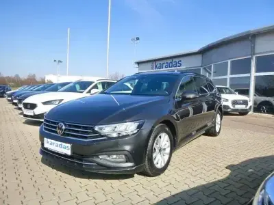 Usata VW Passat 150 CV (110 kW) 2022 Grigio Station wagon