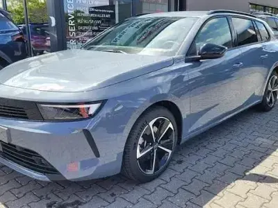 Neu Opel Astra Edition 131 PS (96 kW) 2026 Grau