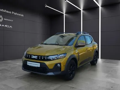 Neu Dacia Sandero Extreme 110 PS (80 kW) 2026 Amber yellow Limousine