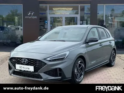 Gebraucht Hyundai i30 N Line 140 PS (102 kW) 2025 Shadow grey Limousine