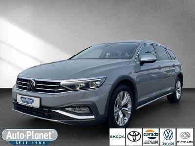 Grau Gebraucht 2022 VW Passat Alltrack Kombi | 30.990 € (Fairer Preis)