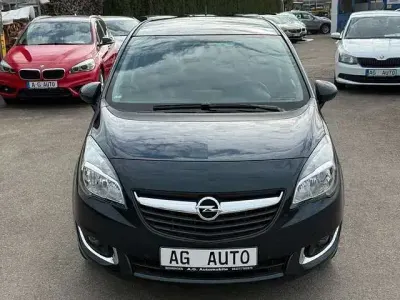 Gebraucht Opel Meriva drive 140 PS (102 kW) 2016 Grün Van / Kleinbus