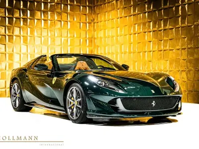 Gebraucht Ferrari 812 795 PS (584 kW) 2022 Grün Cabrio
