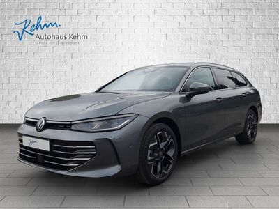 Grau Gebraucht 2025 VW Passat Elegance Limousine | 44.890 €