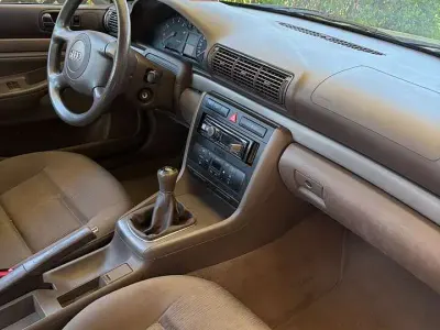 Occasion Audi A4 101 ch (74 kW) 1999 Berline