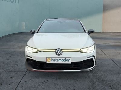 Gebraucht VW Golf VIII Style 131 PS (96 kW) 2024 Weiß Limousine