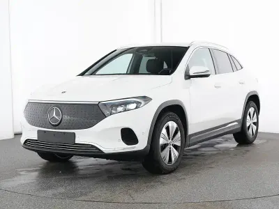 Gebraucht Mercedes EQA250 Progressive 139 kW (190 PS) 2025 Weiß SUV