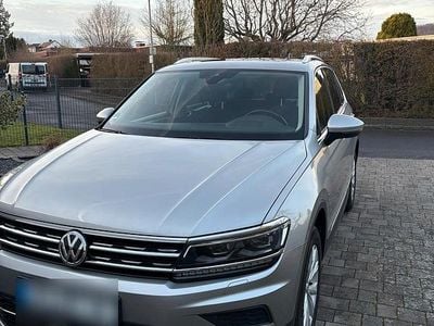 Gebraucht VW Tiguan Highline 150 PS (110 kW) 2017 Grau SUV
