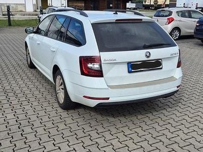 Gebraucht Skoda Octavia 150 PS (110 kW) 2018 Weiß Kombi