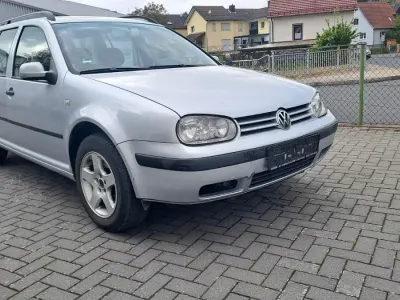 Gebraucht VW Golf IV 101 PS (74 kW) 2002 Silber Kombi