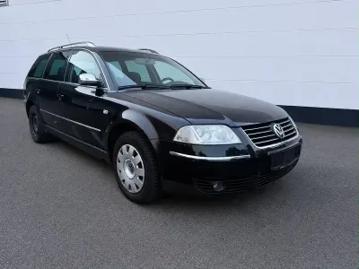 Gebraucht VW Passat Trendline 131 PS (96 kW) 2003 Schwarz Kombi