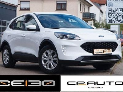 Second-hand Ford Kuga Cool & Connect 150 CP (110 kW) 2022 Alb SUV