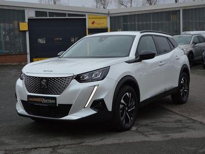 Weiß Gebraucht 2022 Peugeot e-2008 Allure SUV | 15.900 € (Guter Preis)