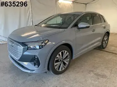 Gebraucht Audi Q4 e-tron S-Line 150 kW (204 PS) 2023 Grau SUV