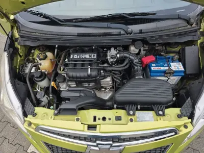 Gebraucht Chevrolet Spark LS 82 PS (60 kW) 2010 Grün Kleinwagen