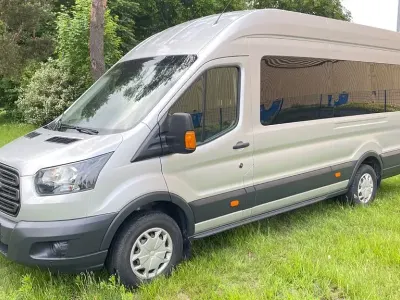 Gebraucht Ford Transit 131 PS (96 kW) 2018 Silber Limousine
