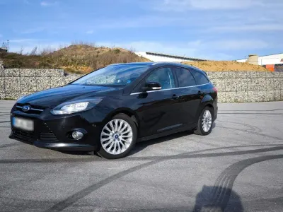 Second-hand Ford Focus Titanium 140 CP (102 kW) 2012 Negru Break