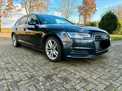 Gebraucht Audi A4 Sport 150 PS (110 kW) 2017 Grau Kombi
