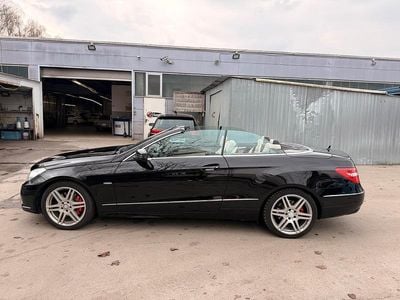 Gebraucht Mercedes E350 230 PS (169 kW) 2010 Schwarz Cabrio