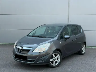 Gebraucht Opel Meriva 140 PS (102 kW) 2012 Braun Van / Kleinbus