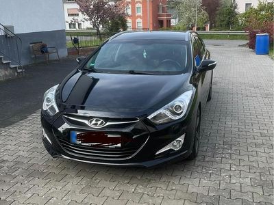 Usata Hyundai i40 136 CV (100 kW) 2013 Nero Station wagon
