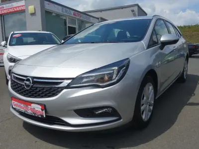 Gebraucht Opel Astra Edition 110 PS (80 kW) 2017 Silber Kombi