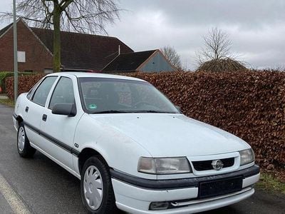Gebraucht Opel Vectra 115 PS (84 kW) 1993 Weiß Limousine