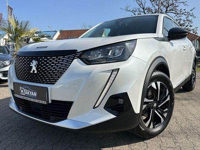 Gebraucht Peugeot 2008 Allure 131 PS (96 kW) 2022 Weiß SUV