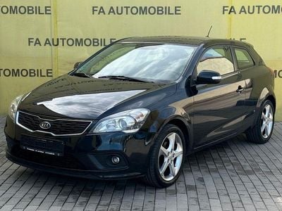 Gebraucht Kia ProCeed 116 PS (85 kW) 2008 Schwarz Kleinwagen