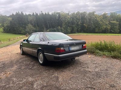 Usata Mercedes E300 180 CV (132 kW) 1987 Nero Coupé