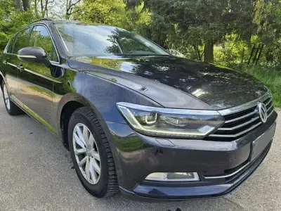 Gebraucht VW Passat 120 PS (88 kW) 2019 Schwarz Kombi