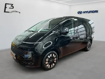 Neu Hyundai Staria Signature 224 PS (164 kW) 2025 Abyss black / mic Van / Kleinbus