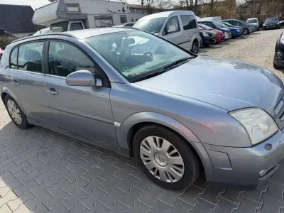 Second-hand Opel Signum 175 CP (128 kW) 2003 Gri Hatchback