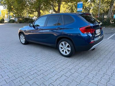 Blau Gebraucht 2012 BMW X1 SUV | 8.700 € (Fairer Preis)