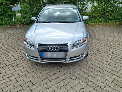 Gebraucht Audi A4 102 PS (75 kW) 2006 Silber Limousine