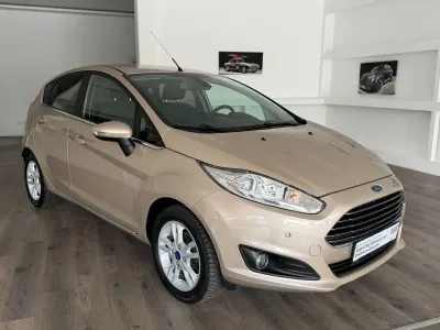 Gebraucht Ford Fiesta Cool & Sound Edition 101 PS (74 kW) 2017 Beige Kleinwagen