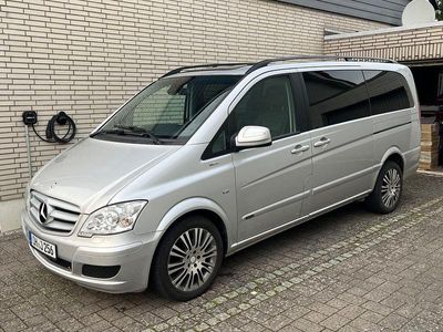 Mercedes Viano