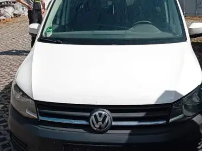 Gebraucht VW Caddy Trendline 102 PS (75 kW) 2016 Weiß Van / Kleinbus