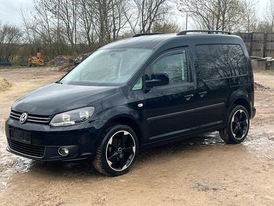 Usata VW Caddy Comfortline 102 CV (75 kW) 2010 Nero Monovolume