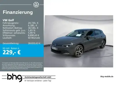 Gebraucht VW Golf VIII Style 190 PS (139 kW) 2024 Grau Limousine