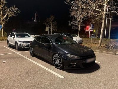 Second-hand VW Scirocco Sport 211 CP (155 kW) 2009 Negru Coupe