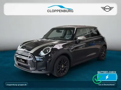 Gebraucht Mini Cooper SE Classic 135 kW (184 PS) 2023 Midnight black Kleinwagen
