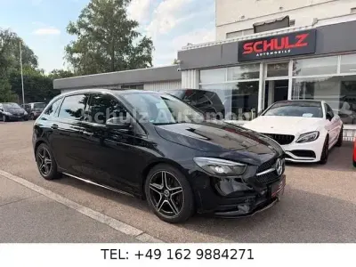Gebraucht Mercedes B180 AMG line 136 PS (100 kW) 2019 Schwarz Kleinwagen