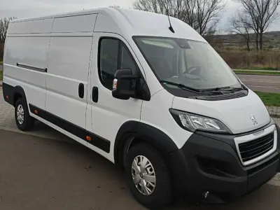 Gebraucht Peugeot Boxer Premium 165 PS (121 kW) 2022 Weiß Van